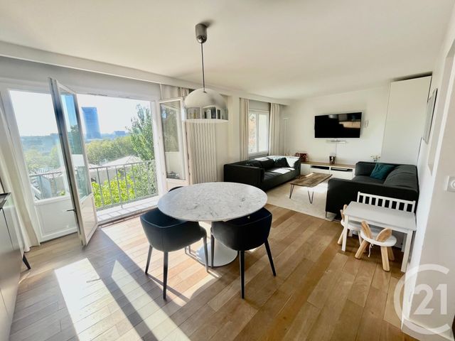 Appartement F4 à vendre - 4 pièces - 70.0 m2 - PARIS - 75016 - ILE-DE-FRANCE - Century 21 Via Conseil 16Ème