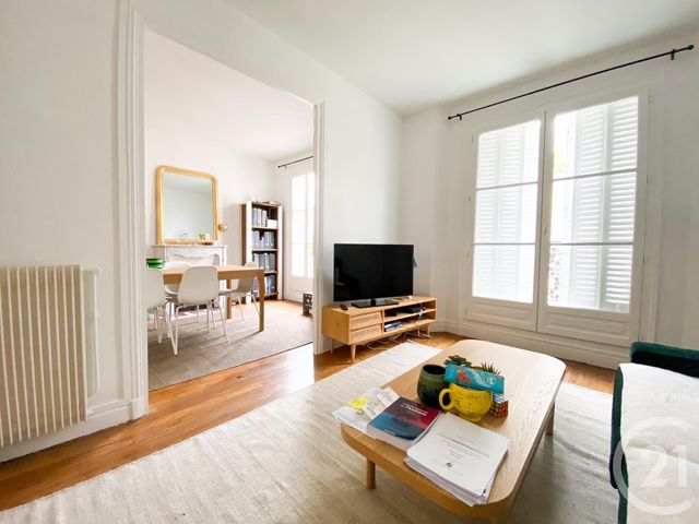 Appartement F2 à louer - 2 pièces - 51.22 m2 - PARIS - 75015 - ILE-DE-FRANCE - Century 21 Via Conseil 16Ème