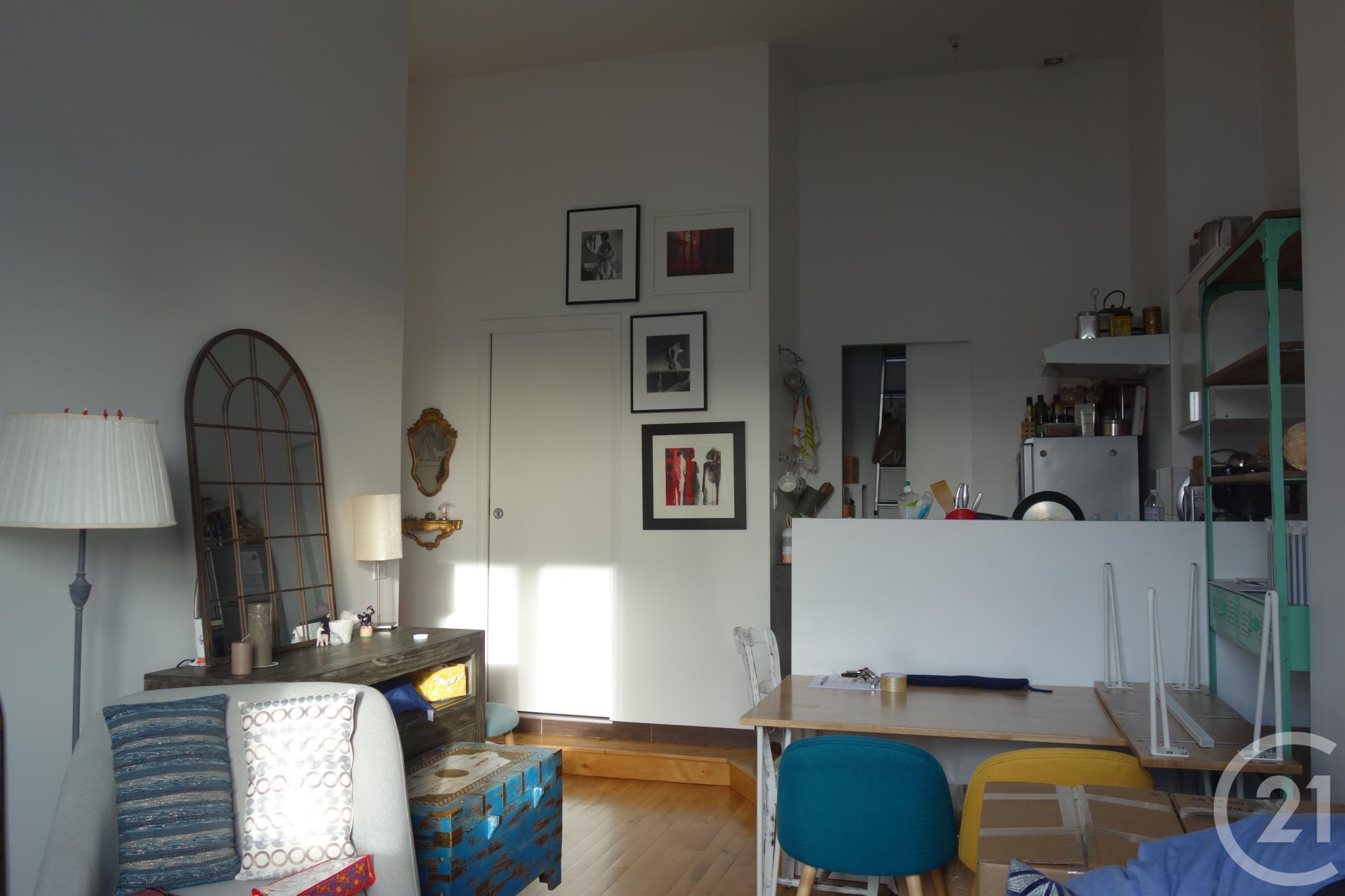 Appartement F2 à louer - 2 pièces - 40 m2 - BOULOGNE BILLANCOURT - 92 - ILE-DE-FRANCE