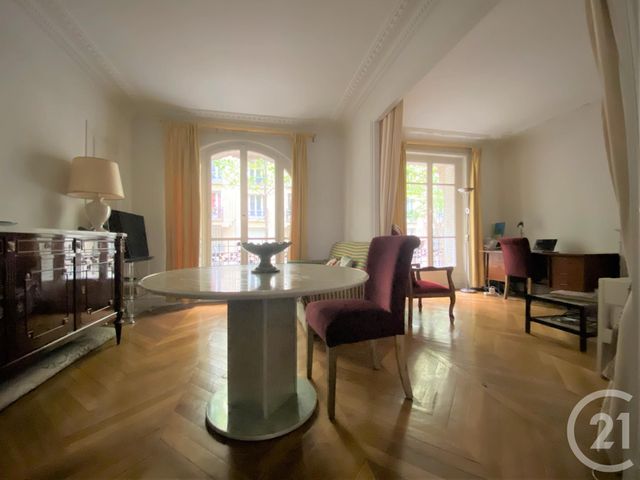 appartement à vendre - 3 pièces - 74.0 m2 - PARIS - 75016 - ILE-DE-FRANCE - Century 21 Via Conseil 16Ème