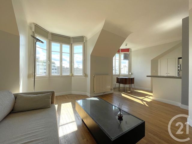 Appartement F2 à vendre - 2 pièces - 44.0 m2 - PARIS - 75016 - ILE-DE-FRANCE - Century 21 Via Conseil 16Ème