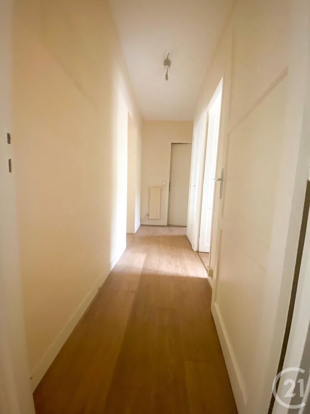 Appartement Local à louer - 4 pièces - 80.0 m2 - PARIS - 75016 - ILE-DE-FRANCE - Century 21 Via Conseil 16Ème