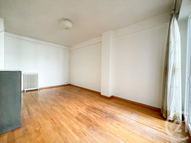 Appartement F2 à vendre - 2 pièces - 38.0 m2 - PARIS - 75017 - ILE-DE-FRANCE - Century 21 Via Conseil 16Ème