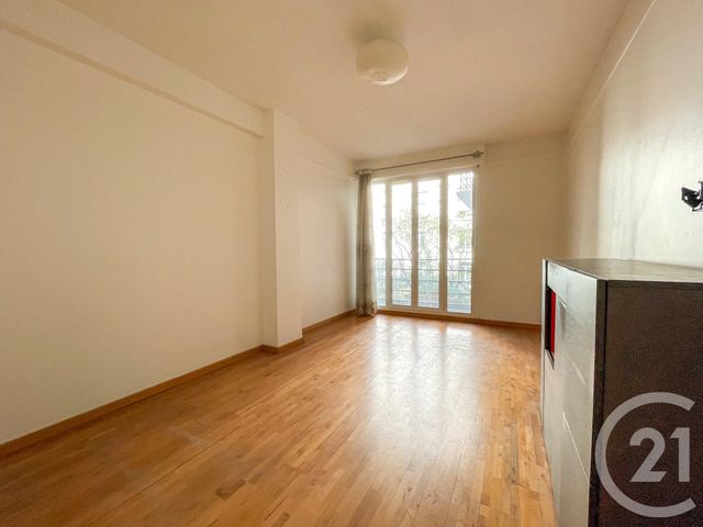 Appartement F2 à vendre - 2 pièces - 38.0 m2 - PARIS - 75017 - ILE-DE-FRANCE - Century 21 Via Conseil 16Ème
