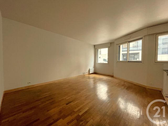 Afficher la photo en grand Appartement F2 à vendre - 2 pièces - 57.0 m2 - BOULOGNE BILLANCOURT - 92 - ILE-DE-FRANCE - Century 21 Via Conseil 16Ème