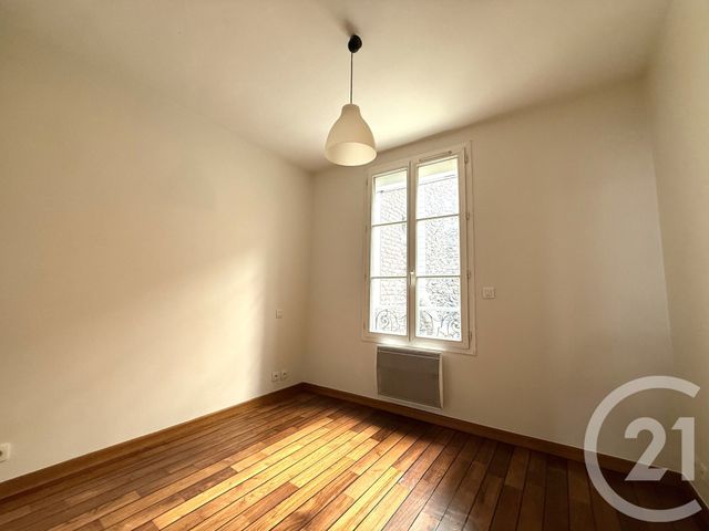 Appartement F2 à vendre - 2 pièces - 43.03 m2 - PARIS - 75016 - ILE-DE-FRANCE - Century 21 Via Conseil 16Ème