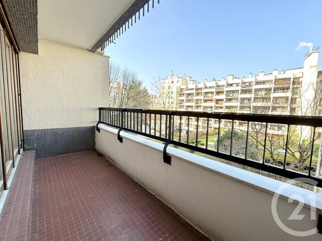 Appartement F5 à vendre - 5 pièces - 116.71 m2 - PARIS - 75016 - ILE-DE-FRANCE - Century 21 Via Conseil 16Ème