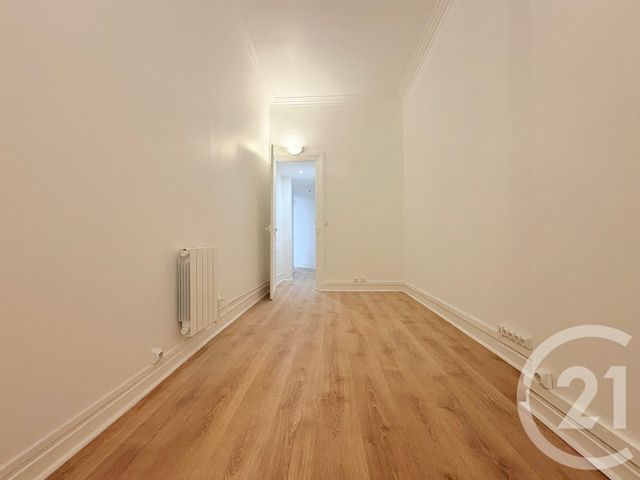 Afficher la photo en grand Appartement Local à louer - 3 pièces - 45.0 m2 - PARIS - 75016 - ILE-DE-FRANCE - Century 21 Via Conseil 16Ème