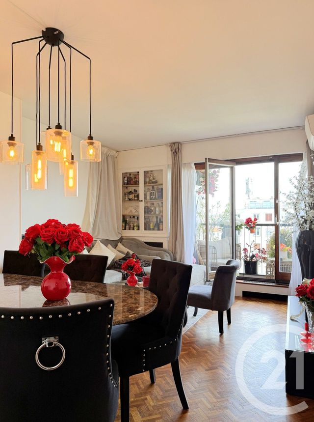 Appartement F2 à vendre - 2 pièces - 50.05 m2 - PARIS - 75016 - ILE-DE-FRANCE - Century 21 Via Conseil 16Ème