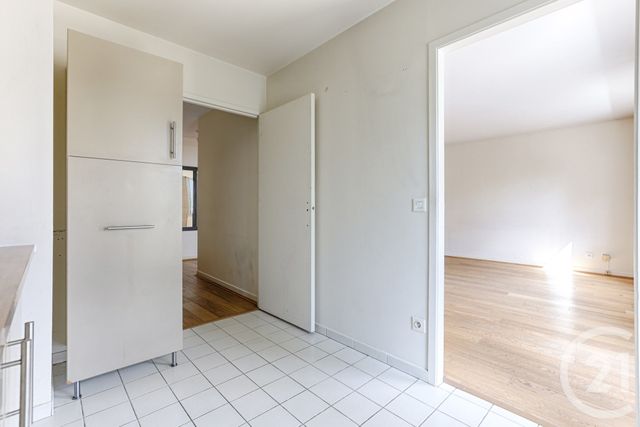 Appartement F3 à vendre - 3 pièces - 72.0 m2 - BOULOGNE BILLANCOURT - 92 - ILE-DE-FRANCE - Century 21 Via Conseil 16Ème