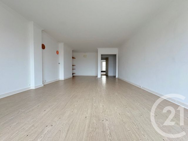 Appartement F4 à louer - 4 pièces - 117.1 m2 - PARIS - 75016 - ILE-DE-FRANCE - Century 21 Via Conseil 16Ème