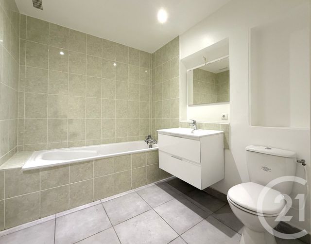 Appartement F4 à vendre - 4 pièces - 91.5 m2 - PARIS - 75016 - ILE-DE-FRANCE - Century 21 Via Conseil 16Ème