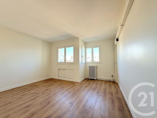 Appartement F4 à vendre - 4 pièces - 91.5 m2 - PARIS - 75016 - ILE-DE-FRANCE - Century 21 Via Conseil 16Ème