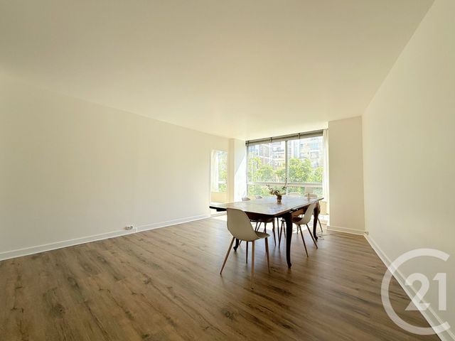 Afficher la photo en grand Appartement F5 à vendre - 5 pièces - 103.76 m2 - PARIS - 75016 - ILE-DE-FRANCE - Century 21 Via Conseil 16Ème