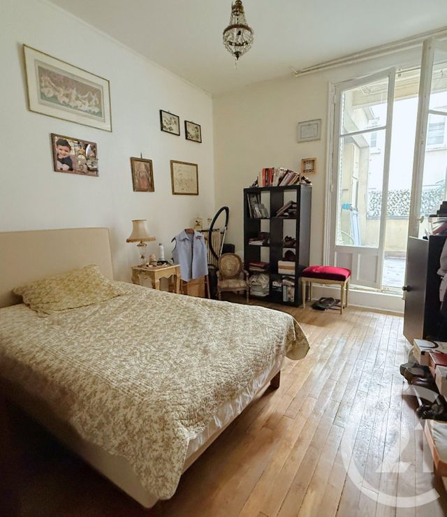 Appartement F4 à vendre - 4 pièces - 102.0 m2 - PARIS - 75016 - ILE-DE-FRANCE - Century 21 Via Conseil 16Ème