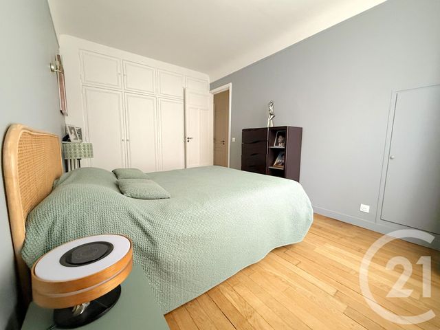 Appartement F4 à vendre - 3 pièces - 75.0 m2 - PARIS - 75016 - ILE-DE-FRANCE - Century 21 Via Conseil 16Ème