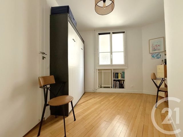 Appartement F4 à vendre - 3 pièces - 75.0 m2 - PARIS - 75016 - ILE-DE-FRANCE - Century 21 Via Conseil 16Ème