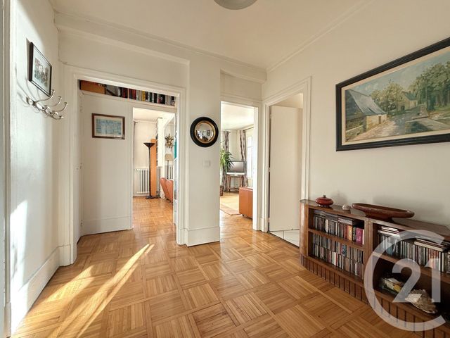 Appartement F3 à vendre - 3 pièces - 60.0 m2 - PARIS - 75016 - ILE-DE-FRANCE - Century 21 Via Conseil 16Ème