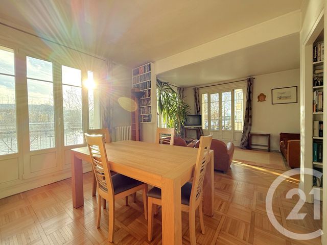 Appartement F3 à vendre - 3 pièces - 60.0 m2 - PARIS - 75016 - ILE-DE-FRANCE - Century 21 Via Conseil 16Ème