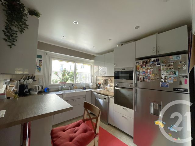 Appartement F4 à vendre - 4 pièces - 97.0 m2 - PARIS - 75016 - ILE-DE-FRANCE - Century 21 Via Conseil 16Ème