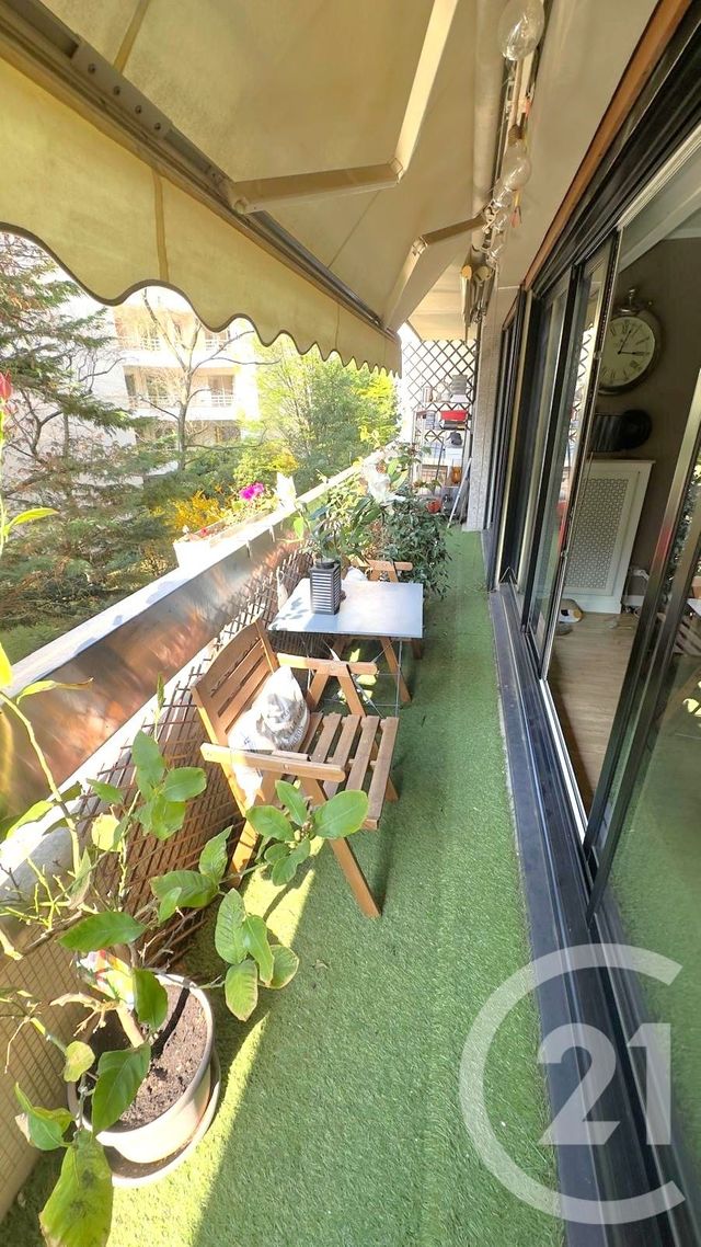 Appartement F4 à vendre - 4 pièces - 97.0 m2 - PARIS - 75016 - ILE-DE-FRANCE - Century 21 Via Conseil 16Ème