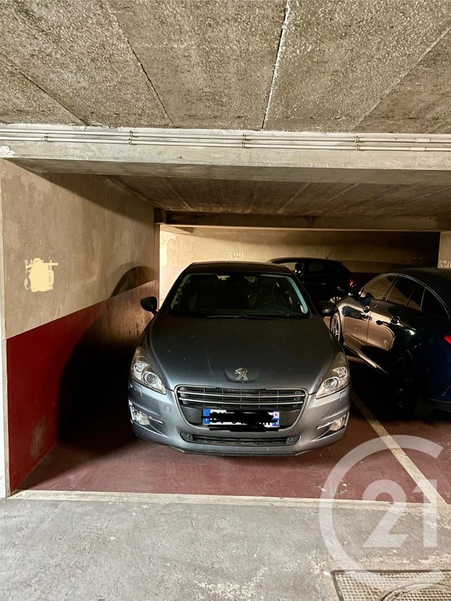 parking à vendre - 15.82 m2 - PARIS - 75016 - ILE-DE-FRANCE - Century 21 Via Conseil 16Ème