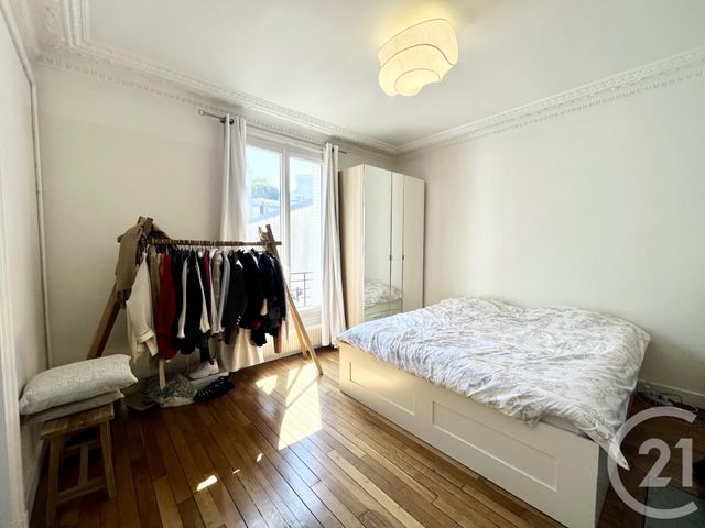 Appartement à vendre - 3 pièces - 74.0 m2 - PARIS - 75016 - ILE-DE-FRANCE - Century 21 Via Conseil 16Ème