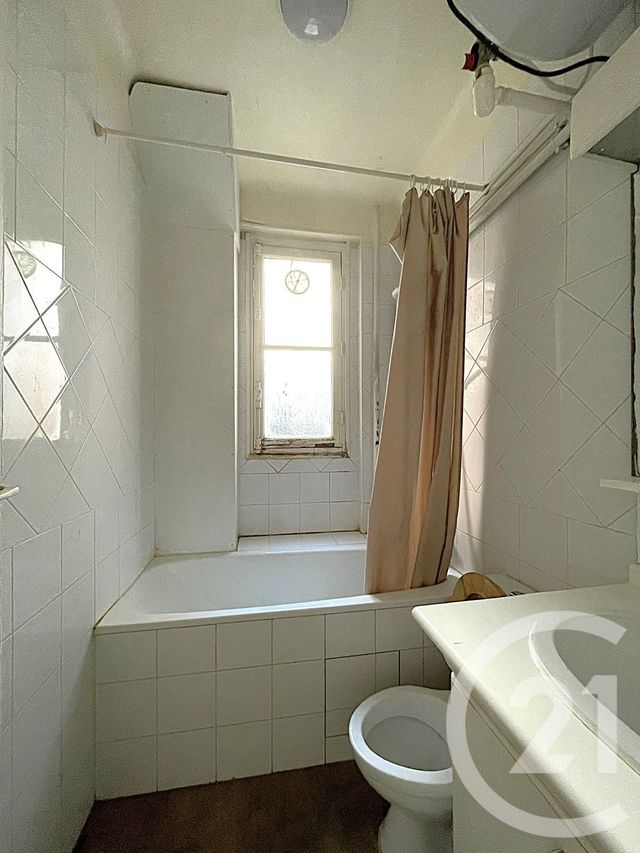 Appartement F2 à vendre - 2 pièces - 48.07 m2 - PARIS - 75016 - ILE-DE-FRANCE - Century 21 Via Conseil 16Ème