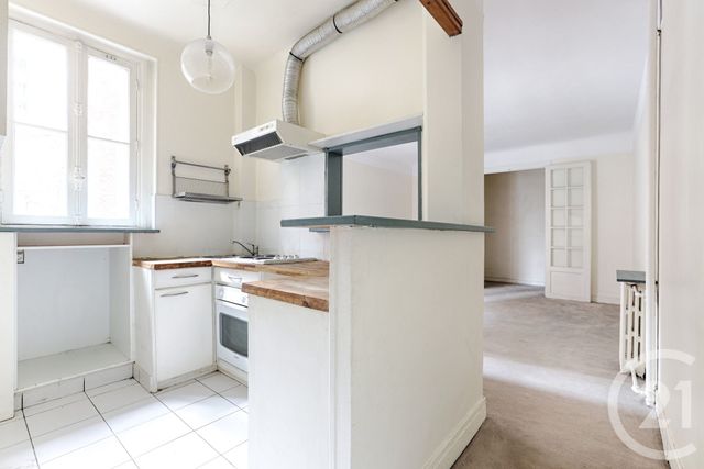 Appartement F2 à vendre - 2 pièces - 48.07 m2 - PARIS - 75016 - ILE-DE-FRANCE - Century 21 Via Conseil 16Ème