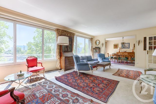 Appartement à vendre - 5 pièces - 146.0 m2 - PARIS - 75016 - ILE-DE-FRANCE - Century 21 Via Conseil 16Ème