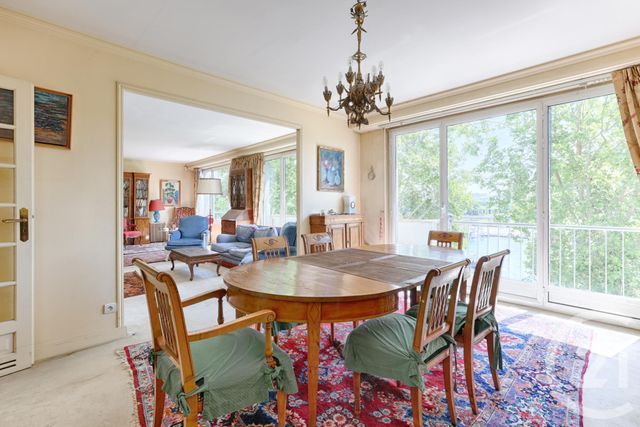 Appartement à vendre - 5 pièces - 146.0 m2 - PARIS - 75016 - ILE-DE-FRANCE - Century 21 Via Conseil 16Ème