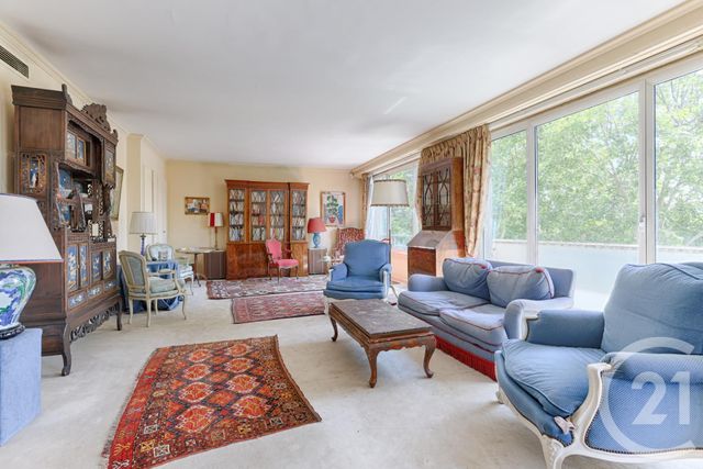 Appartement à vendre - 5 pièces - 146.0 m2 - PARIS - 75016 - ILE-DE-FRANCE - Century 21 Via Conseil 16Ème