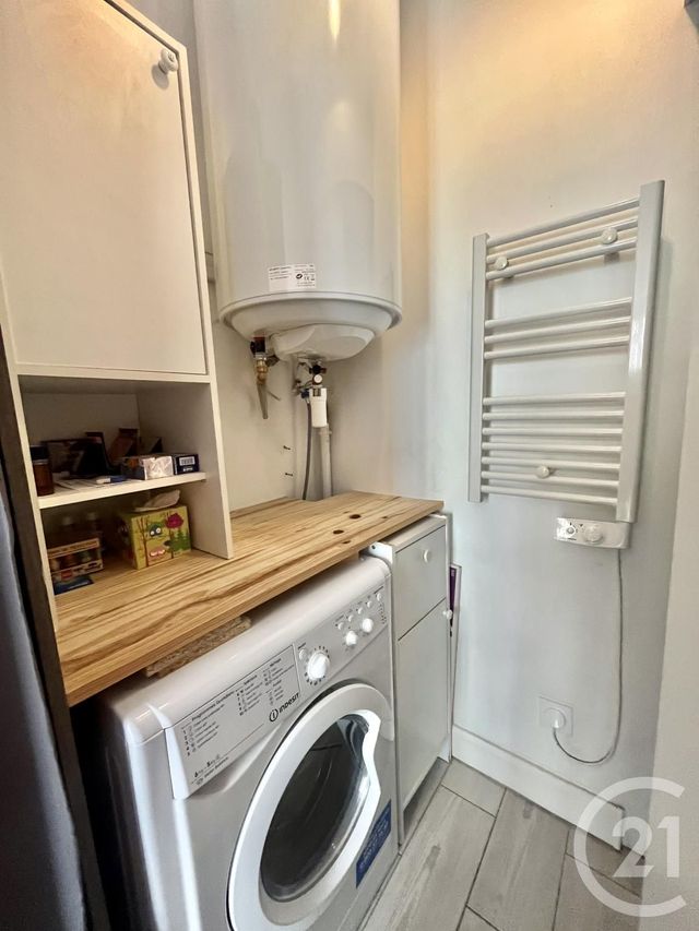 Appartement à vendre - 2 pièces - 26.0 m2 - PARIS - 75016 - ILE-DE-FRANCE - Century 21 Via Conseil 16Ème