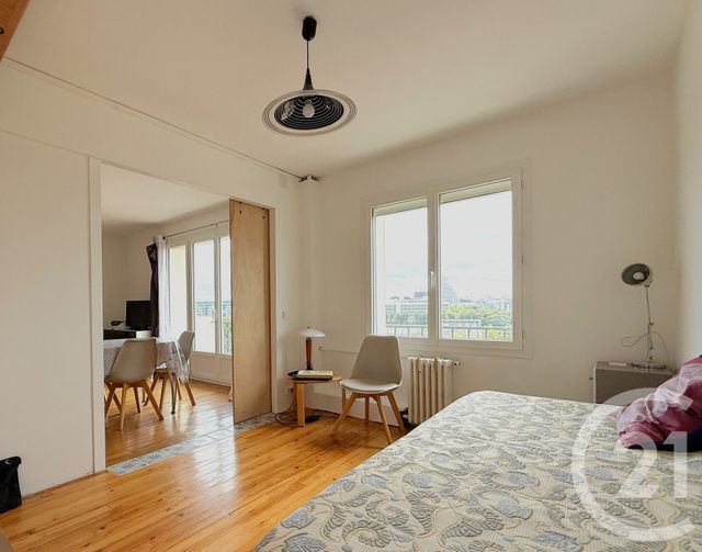 Appartement F4 à vendre - 4 pièces - 68.5 m2 - PARIS - 75016 - ILE-DE-FRANCE - Century 21 Via Conseil 16Ème