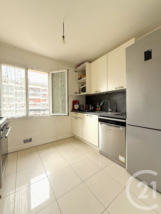 Appartement F4 à vendre - 4 pièces - 68.5 m2 - PARIS - 75016 - ILE-DE-FRANCE - Century 21 Via Conseil 16Ème