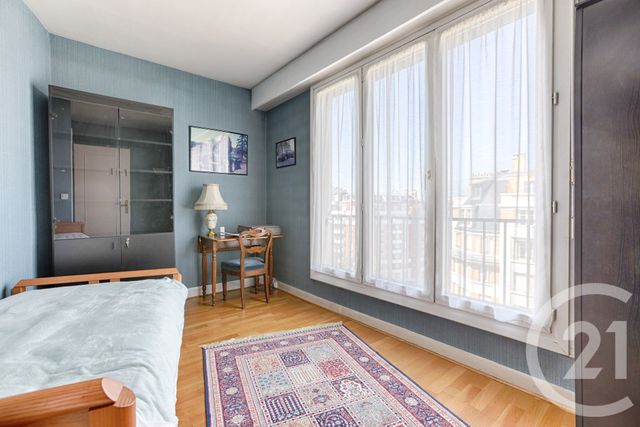 Appartement F6 à vendre - 6 pièces - 121.86 m2 - PARIS - 75016 - ILE-DE-FRANCE - Century 21 Via Conseil 16Ème