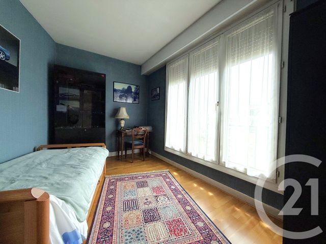 Appartement F6 à vendre - 6 pièces - 121.86 m2 - PARIS - 75016 - ILE-DE-FRANCE - Century 21 Via Conseil 16Ème