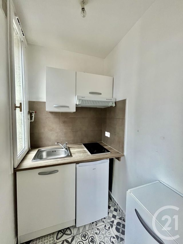 Appartement à vendre - 2 pièces - 26.0 m2 - LEVALLOIS PERRET - 92 - ILE-DE-FRANCE - Century 21 Via Conseil 16Ème