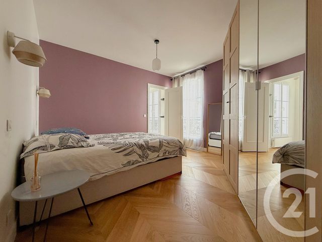 Appartement F4 à vendre - 3 pièces - 64.74 m2 - PARIS - 75016 - ILE-DE-FRANCE - Century 21 Via Conseil 16Ème
