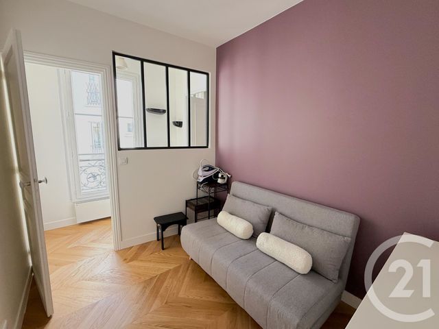Appartement F4 à vendre - 3 pièces - 64.74 m2 - PARIS - 75016 - ILE-DE-FRANCE - Century 21 Via Conseil 16Ème