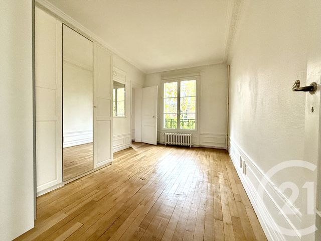 Appartement F3 à vendre - 3 pièces - 65.0 m2 - PARIS - 75016 - ILE-DE-FRANCE - Century 21 Via Conseil 16Ème
