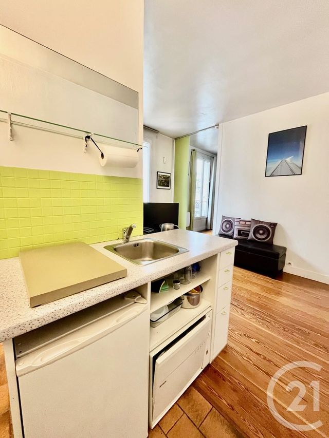 Appartement à vendre - 2 pièces - 28.0 m2 - PARIS - 75016 - ILE-DE-FRANCE - Century 21 Via Conseil 16Ème