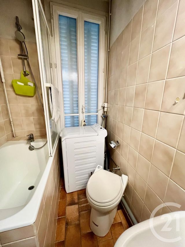 Appartement à vendre - 2 pièces - 28.0 m2 - PARIS - 75016 - ILE-DE-FRANCE - Century 21 Via Conseil 16Ème