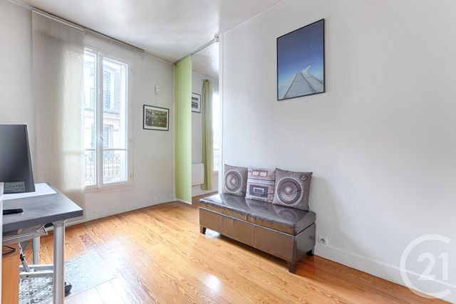Appartement à vendre - 2 pièces - 28.0 m2 - PARIS - 75016 - ILE-DE-FRANCE - Century 21 Via Conseil 16Ème