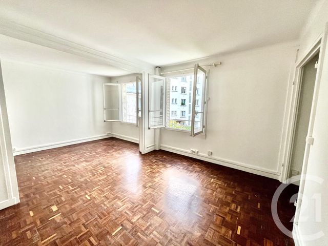 Appartement F4 à vendre - 4 pièces - 66.0 m2 - PARIS - 75016 - ILE-DE-FRANCE - Century 21 Via Conseil 16Ème