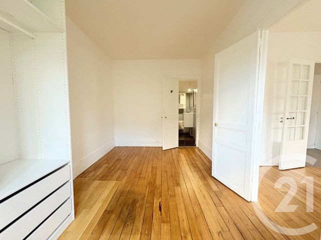 Appartement F2 à louer - 2 pièces - 45.46 m2 - PARIS - 75016 - ILE-DE-FRANCE - Century 21 Via Conseil 16Ème