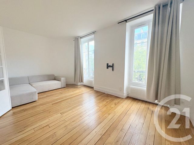 Appartement F2 à louer - 2 pièces - 45.46 m2 - PARIS - 75016 - ILE-DE-FRANCE - Century 21 Via Conseil 16Ème