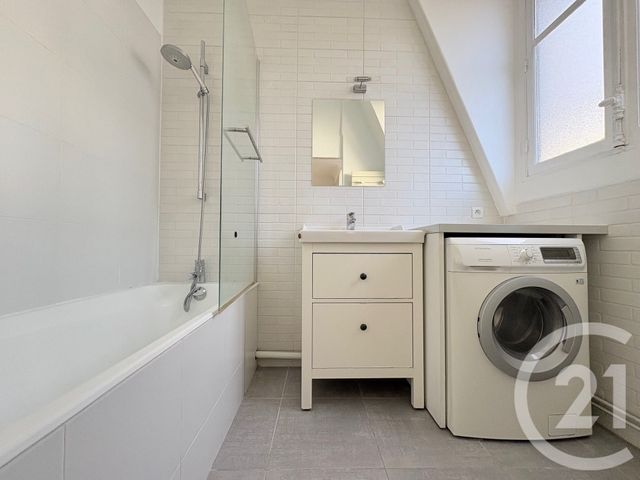 Afficher la photo en grand Appartement F2 à louer - 2 pièces - 52.19 m2 - PARIS - 75016 - ILE-DE-FRANCE - Century 21 Via Conseil 16Ème