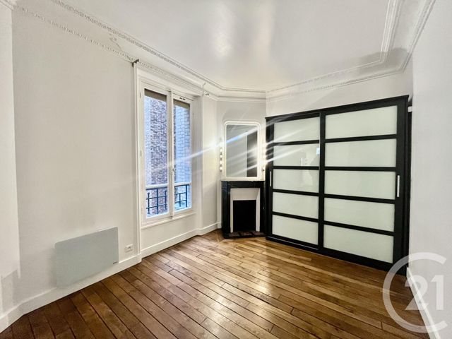 Appartement à vendre - 2 pièces - 31.0 m2 - PARIS - 75016 - ILE-DE-FRANCE - Century 21 Via Conseil 16Ème