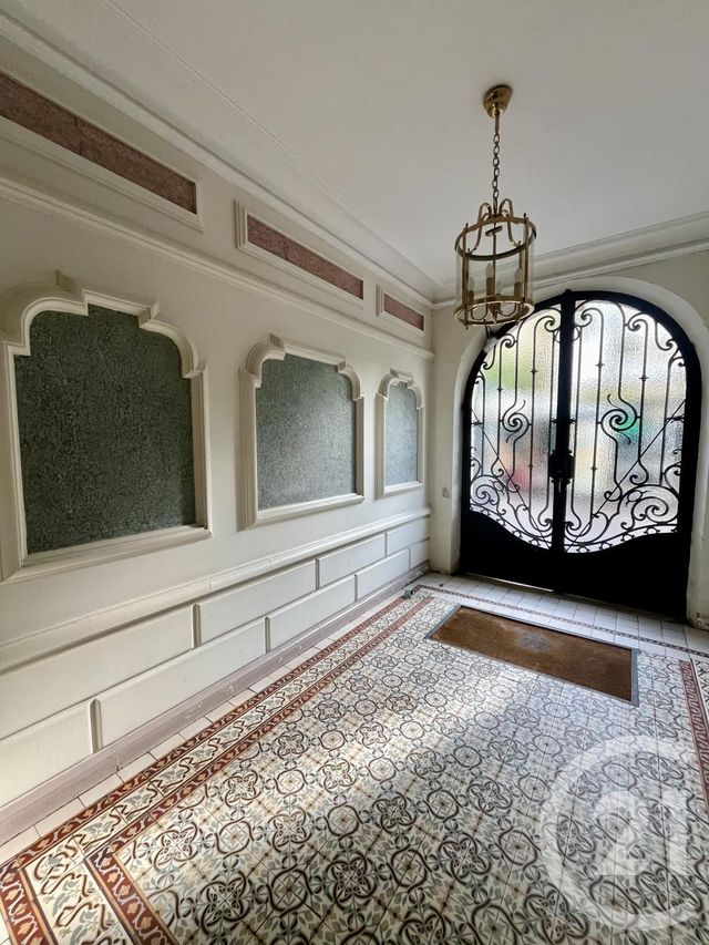 Appartement à vendre - 2 pièces - 31.0 m2 - PARIS - 75016 - ILE-DE-FRANCE - Century 21 Via Conseil 16Ème